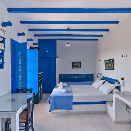 Blue Dolphin Antiparos View Apartment *